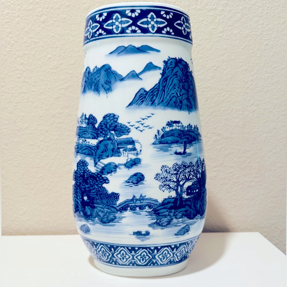 Chinese tear drop vase by Formalities Baum Bros.